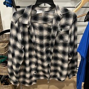 Columbia Flannel Button-Up Large